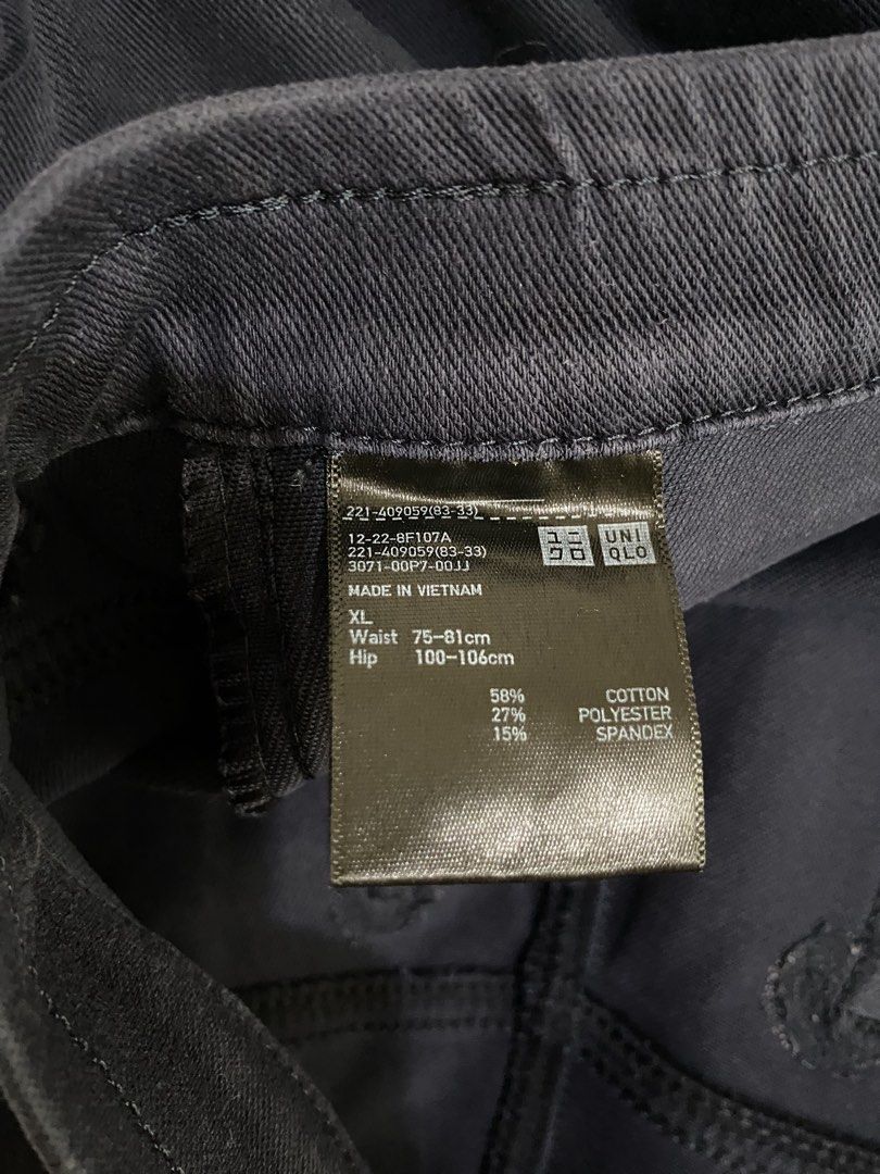 Uniqlo Navy Blue Denim Pants (Category: Other Bottoms) located in Taguig. Submitted by maly01_ (Listing ID 1461013810, Image 3). Description: Size XL dm for inquiries :).