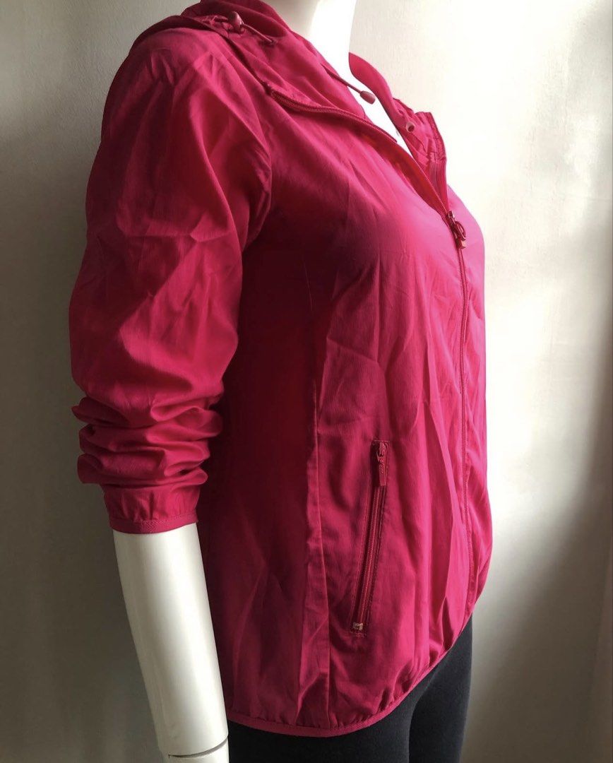 UNIQLO Pink Light Jacket (Category: Coats, Jackets and Outerwear) located in Pasay City. Submitted by anything_preloved23 (Listing ID 1461062069, Image 3). Description: UNIQLO Pink Light Jacket Best Fits: Small to Medium Size on label: S Length: 24 in .