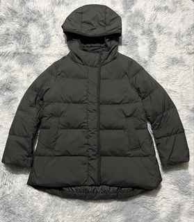 (Category: ) located in . Submitted by winterclothes.ph (Listing ID 1461056942, Image 1). Description: .