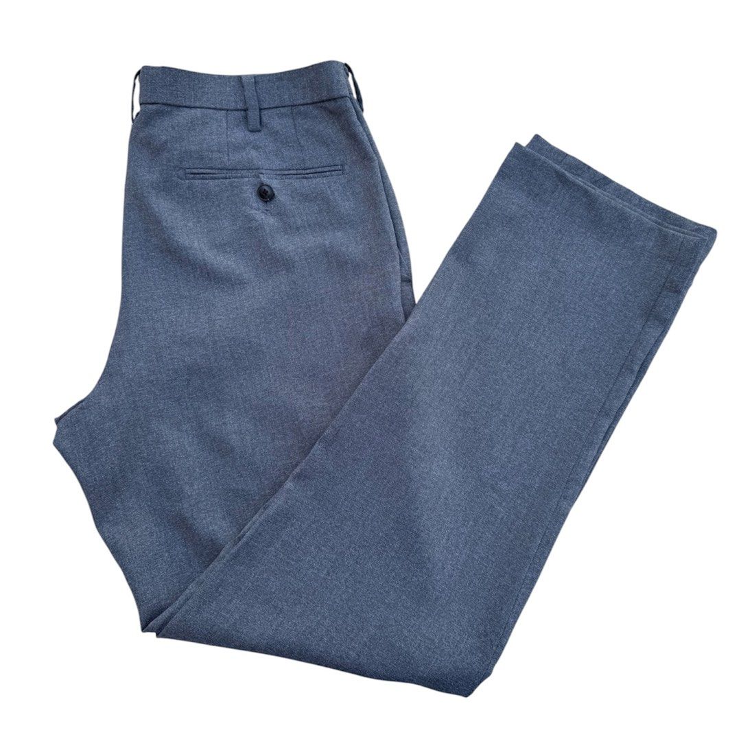 Uniqlo Smart ankle pants (Category: Chinos) located in Kabankalan. Submitted by secondhandgemsz (Listing ID 1460936314, Image 3). Description: Size 33-34W x 39L x 8hem Like new.