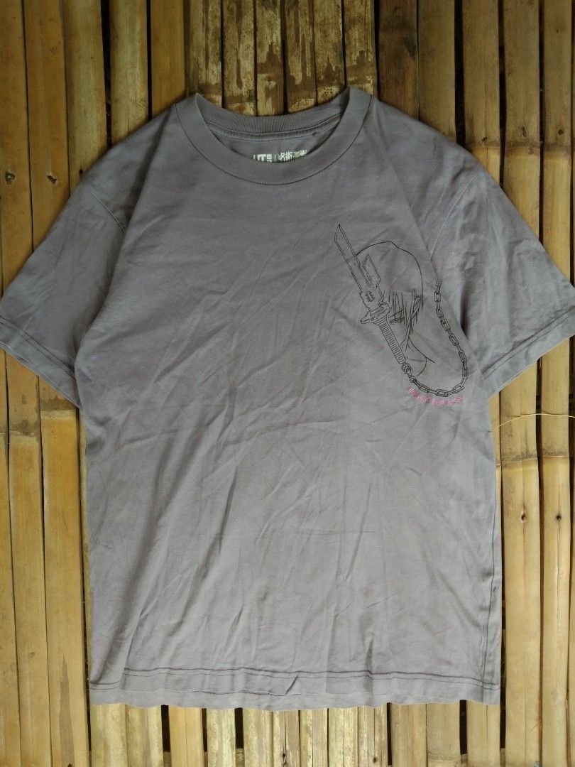 Uniqlo X jujutsu kaizen tee (Category: Shirts) located in Aloran. Submitted by ingsikthrifting (Listing ID 1460933507, Image 1). Description: Uniqlo X jujutsu kaizen tee Very excellent condition No issue just need wash Color rate 10/10 Width 19 Length 25.