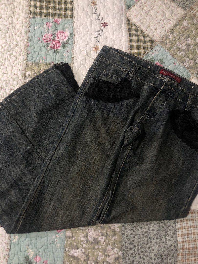 Upcycled Lace Jeans (Category: Jeans) located in Mexico. Submitted by starduchess (Listing ID 1460953763, Image 1). Description: waist: 33 inch length: 34 1/2 inch 𓏵 all items are washed but still wash it before wearing 𓏵 limit your expectations as this item is handpicked/ thrifted, this is a resell items 𓏵 color may vary due to lighting 𓏵 all items are in good condition unless stated with minor flaws.