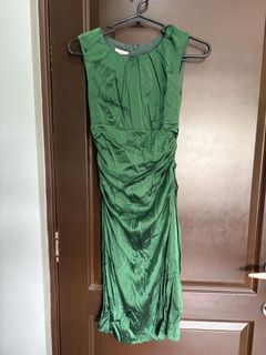 (Category: ) located in . Submitted by urbanwear (Listing ID 1461035493, Image 1). Description: .