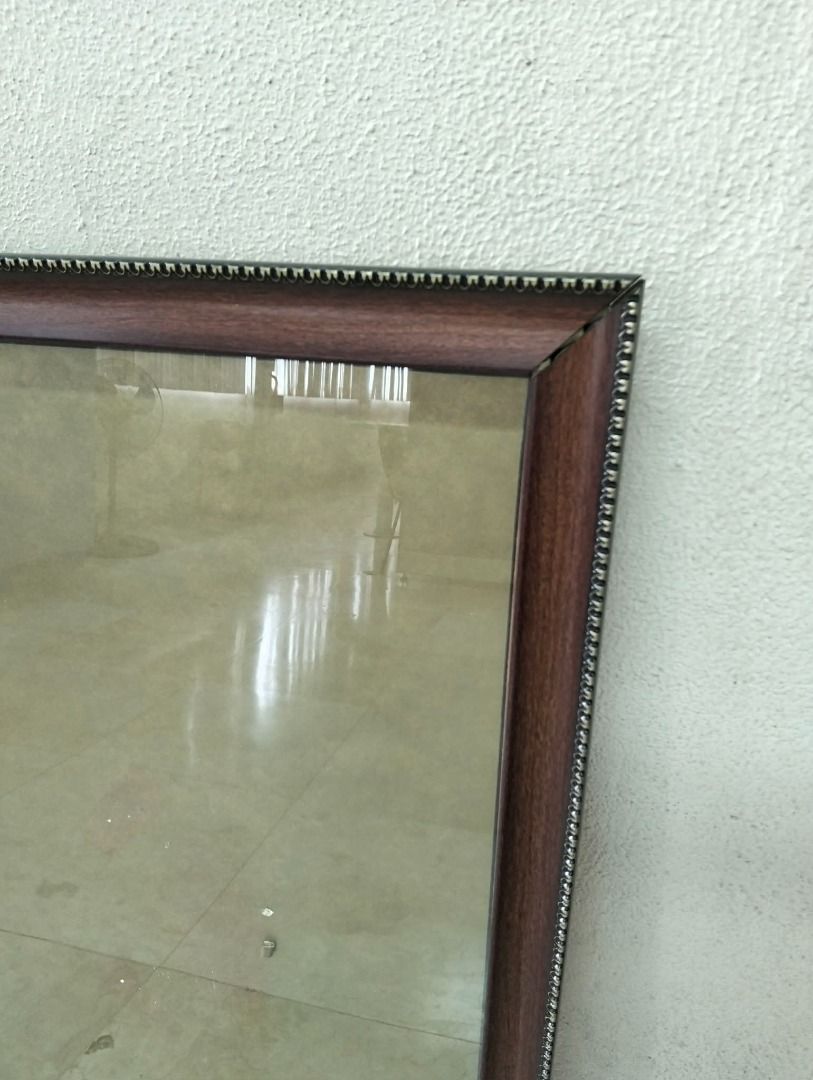 Used Picture Frame 100 cm x 69.5 cm (Category: Frames & Pictures) located in Binan City. Submitted by croti_by_juliechi (Listing ID 1460985328, Image 3). Description: FOR SALE: Used Picture Frame 100 cm x 69.5 cm Php800 PM for price and additional photo Location/Pick-up: BCPI (Best Chemicals & Plastics, Inc.) PTC, Brgy. Maduya, Carmona, Cavite Mon–Fri, 8AM–4PM (except sat-sun-holiday) https://share.google/0cKZAqs30x1qJmBOr Delivery: Lalamove / co