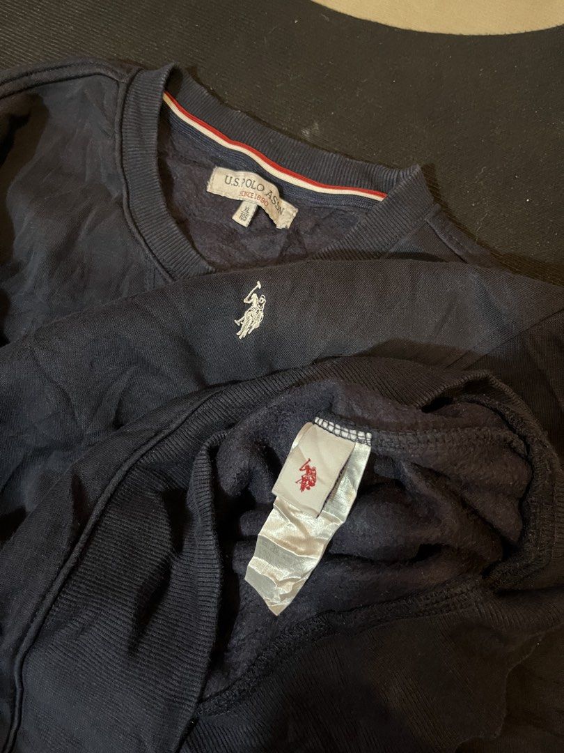 USPA NAVY BLUE SWEATER (Category: Coats, Jackets and Outerwear) located in Mahayag. Submitted by kyle_thrift (Listing ID 1461020584, Image 3). Description: .
