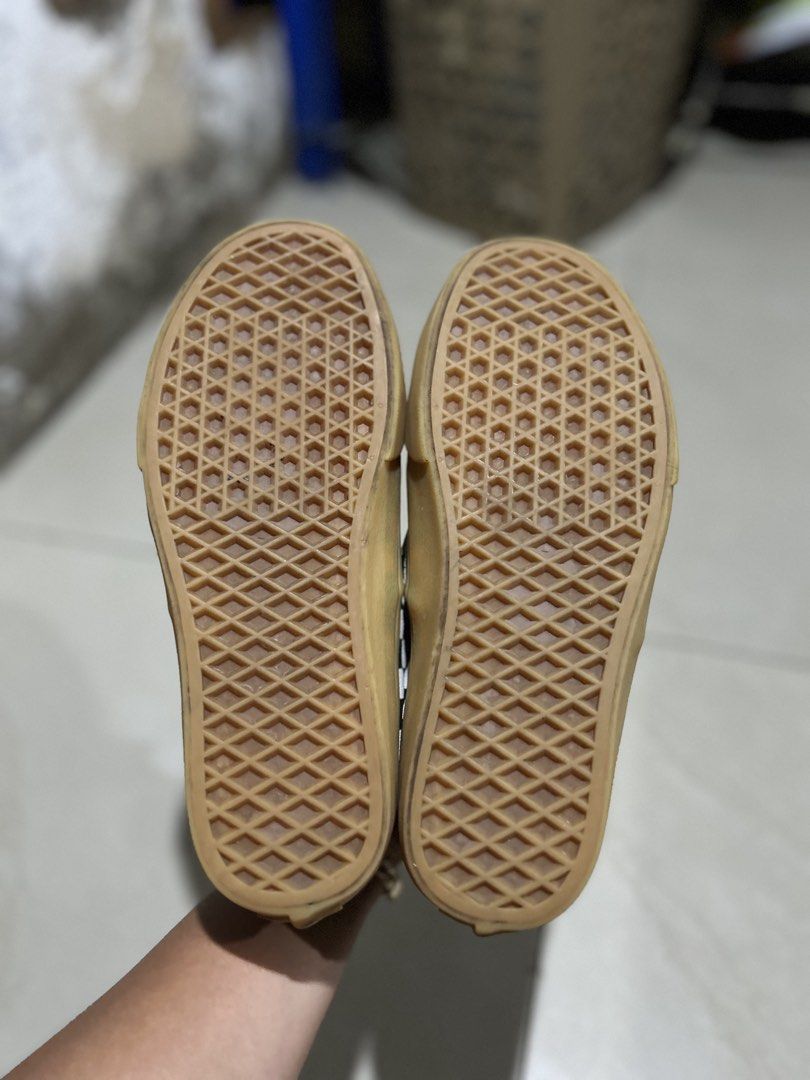 Vans (Category: Sneakers) located in Cebu City. Submitted by cyrilk1cks (Listing ID 1461066789, Image 3). Description: .