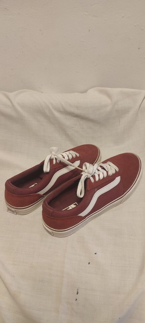 Vans Off The Wall Red Suede Sneakers (Category: Sneakers) located in Manila. Submitted by thea.magz (Listing ID 1461013050, Image 3). Description: -ORIGINAL: Red Vans sneakers for women - Suede material with iconic white side stripe - Size: 6.5 US Women's - Condition: Minor scuffs on white soles from normal wear and flaws Logo at the back - Perfect for casual outings and everyday style RFS: Decluttering Shipping c/o buyer.