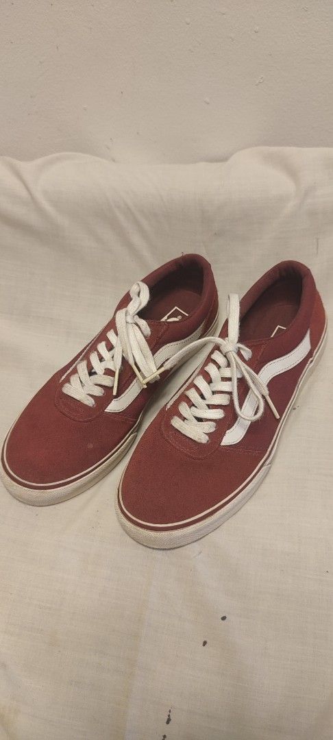 Vans Off The Wall Red Suede Sneakers (Category: Sneakers) located in Manila. Submitted by thea.magz (Listing ID 1461013050, Image 2). Description: -ORIGINAL: Red Vans sneakers for women - Suede material with iconic white side stripe - Size: 6.5 US Women's - Condition: Minor scuffs on white soles from normal wear and flaws Logo at the back - Perfect for casual outings and everyday style RFS: Decluttering Shipping c/o buyer.