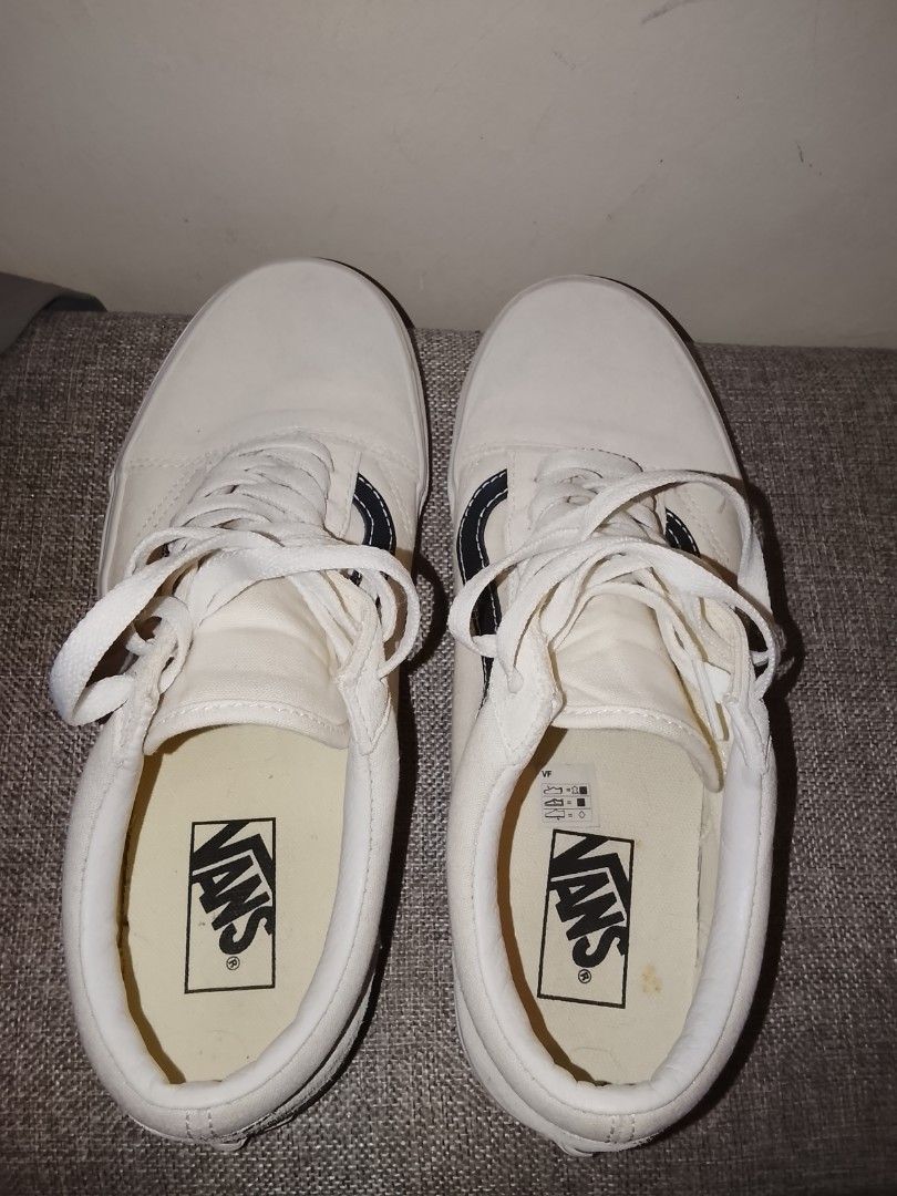 Vans Old Skool White Canvas Suede Shoes (Category: Sneakers) located in Cavite. Submitted by tommycalvinhermesprada (Listing ID 1460933855, Image 1). Description: White Sneakers, slightly used. ichurang bago pa. no issues. Orig.Vans.
