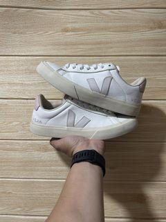 (Category: ) located in . Submitted by selected.kicks (Listing ID 1460925295, Image 1). Description: .