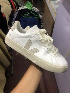 (Category: ) located in . Submitted by thriftkicks3 (Listing ID 1460995009, Image 1). Description: .
