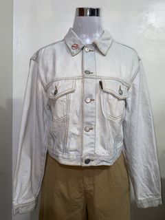 (Category: ) located in . Submitted by macyjoythrift (Listing ID 1460588858, Image 1). Description: .