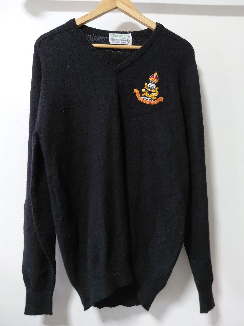 Vintagr Black Wool Sweater (Category: Coats, Jackets and Outerwear) located in Quezon City. Submitted by girldolphin (Listing ID 1460963336, Image 2). Description: Vintage Black Sweater Glenmuir Wool Royal Hong Kong Yacht Club "Colonial Era" Old Money Preppy Grailed Depop This is a used item, please manage expectations for imperfections. Check pictures for actual condition and measurements. Mode of Payment: BPI GCASH Maribank Pickup Near Amoranto