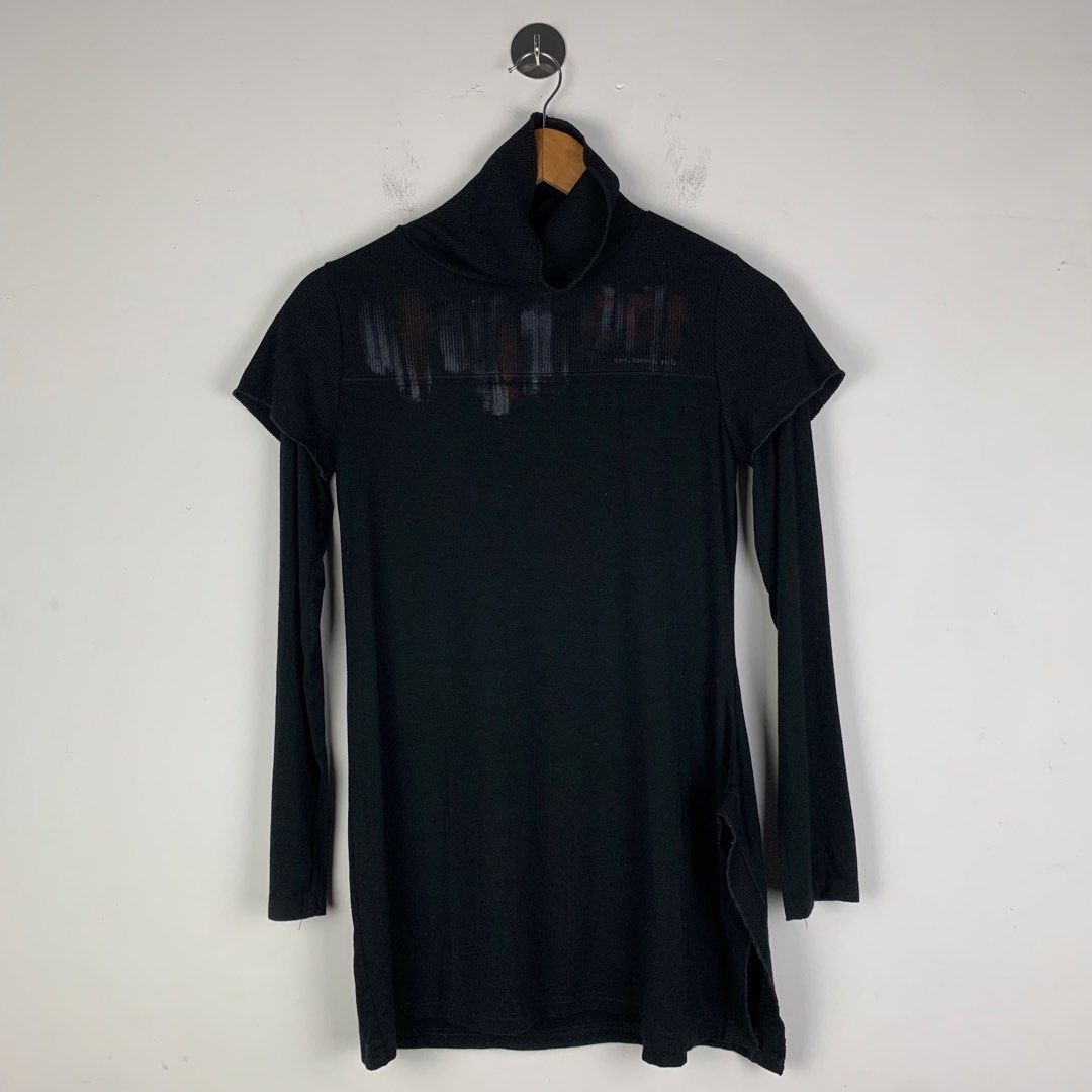 Vintage Cop Copine Layered Turtleneck Tunic (Category: Dresses) located in Cavite. Submitted by francuhstuff_ph (Listing ID 1461055524, Image 1). Description: Vintage Cop Copine Layered Turtleneck Tunic Size 38 Length: 27.8 Width: 16.5 Sleeve: 23 Shoulder: 14 Hem: 20.5 Used excellent condition No flaws/issues.