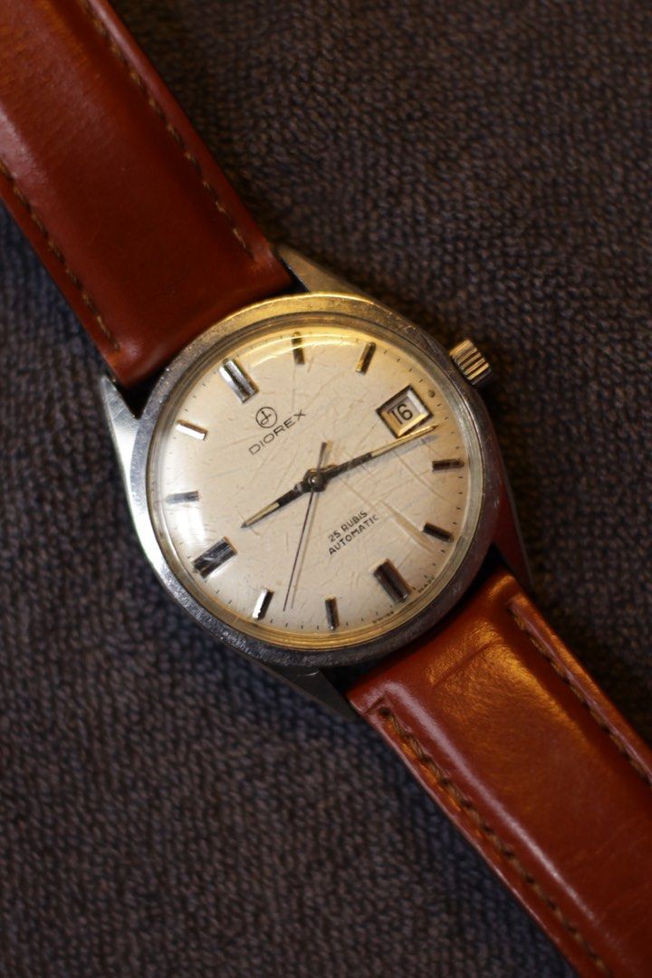 Vintage Diorex (Category: Luxury Watches) located in Cordon. Submitted by jaylinden22 (Listing ID 1460954923, Image 1). Description: RFS: Downsizing collections only. • Good condition and sell as is. Needs service. • Aftersales service and returns are not applicable po. • All listings are stored in a safe with proper care. • Take note that you’re buying a prelove so manage your expectations. Some issue/s may be missed. This may be negotiable, fee