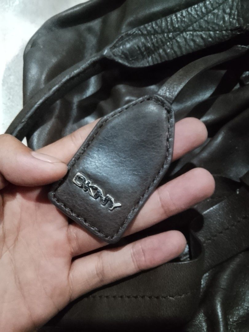 Vintage DKNY shoulder bag (Category: Luxury Bags & Wallets) located in Quezon City. Submitted by theoneshop1 (Listing ID 1461011070, Image 3). Description: Vintage DKNY shoulder bag.