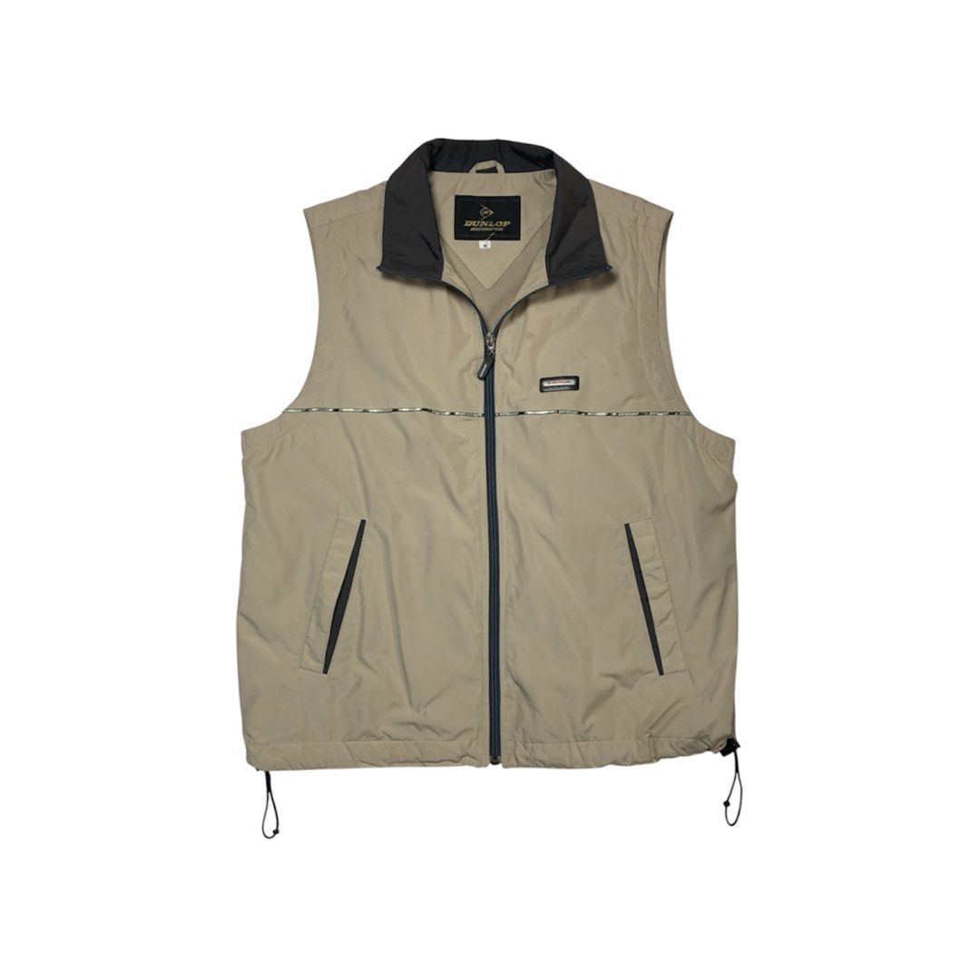 Vintage Dunlop Motorsport Vest (Category: Vests) located in Baguio. Submitted by been.aged_ph (Listing ID 1460972727, Image 1). Description: 𝚂𝚒𝚣𝚎: fits up to M 𝙳𝚒𝚖𝚎𝚗𝚜𝚒𝚘𝚗𝚜: 22 x 25.5 𝙲𝚘𝚗𝚍𝚒𝚝𝚒𝚘𝚗: Excellent 𝙸𝚜𝚜𝚞𝚎: pinhole & small stains (see last photo for reference) Model Height: 5' 7" .