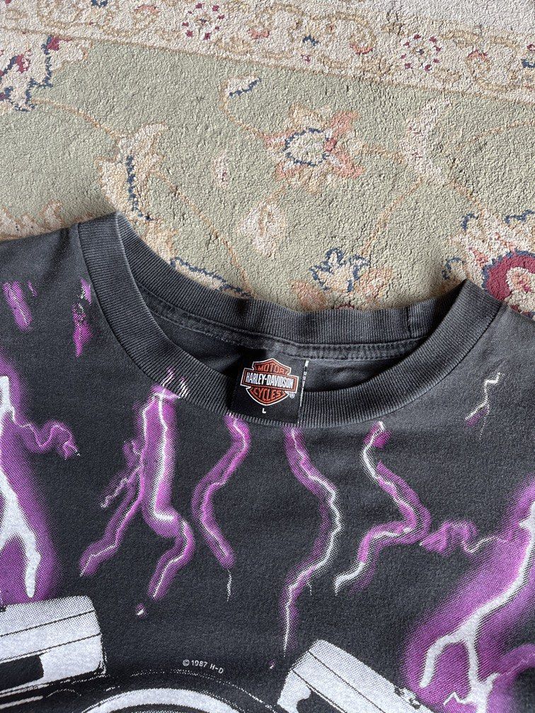 vintage harley davidson thunder shirt (Category: Tshirts & Polo Shirts ) located in General Santos City (Dadiangas). Submitted by gdsteals (Listing ID 1460966877, Image 3). Description: See photo for details.