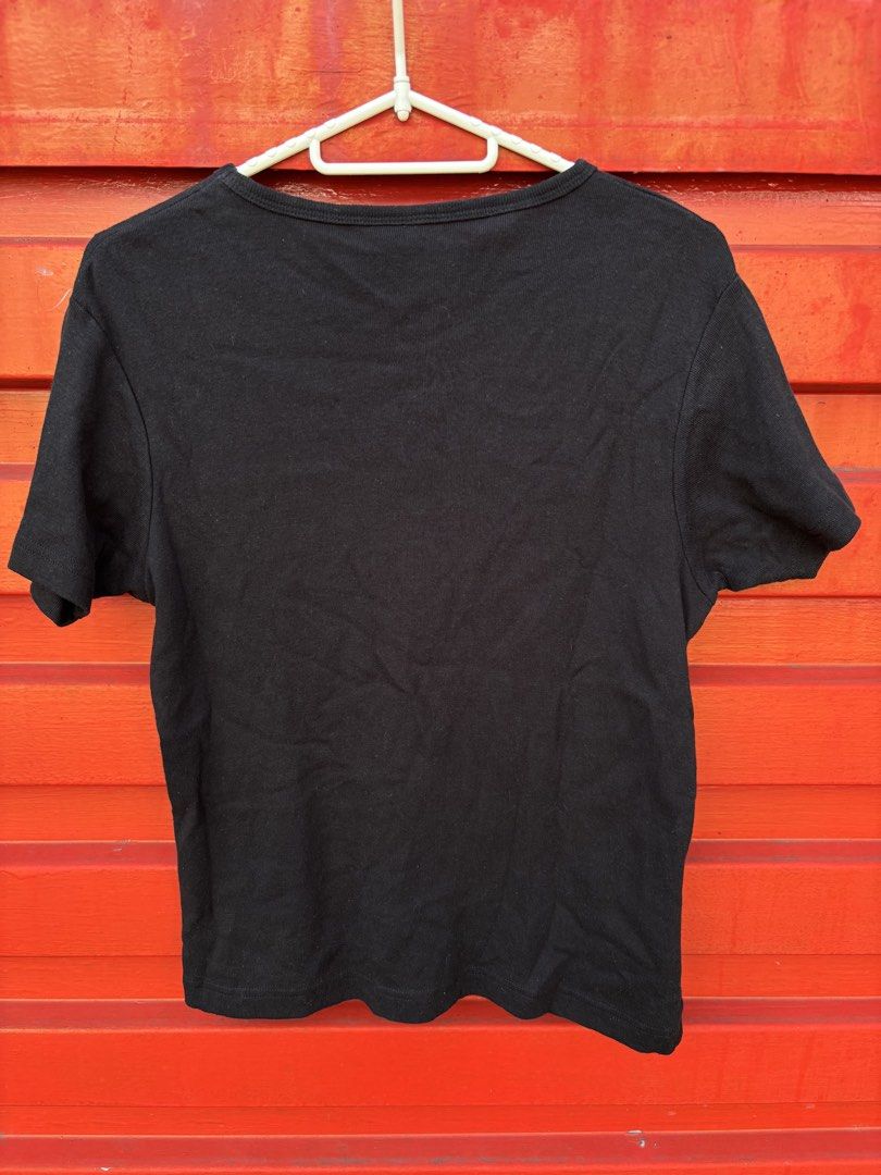 Vintage Sequined Y2K Superman Tshirt (Category: Shirts) located in Bacolod City. Submitted by keel_08 (Listing ID 1461001297, Image 2). Description: Large on tag 18 W 22.5 L + shipping fee.