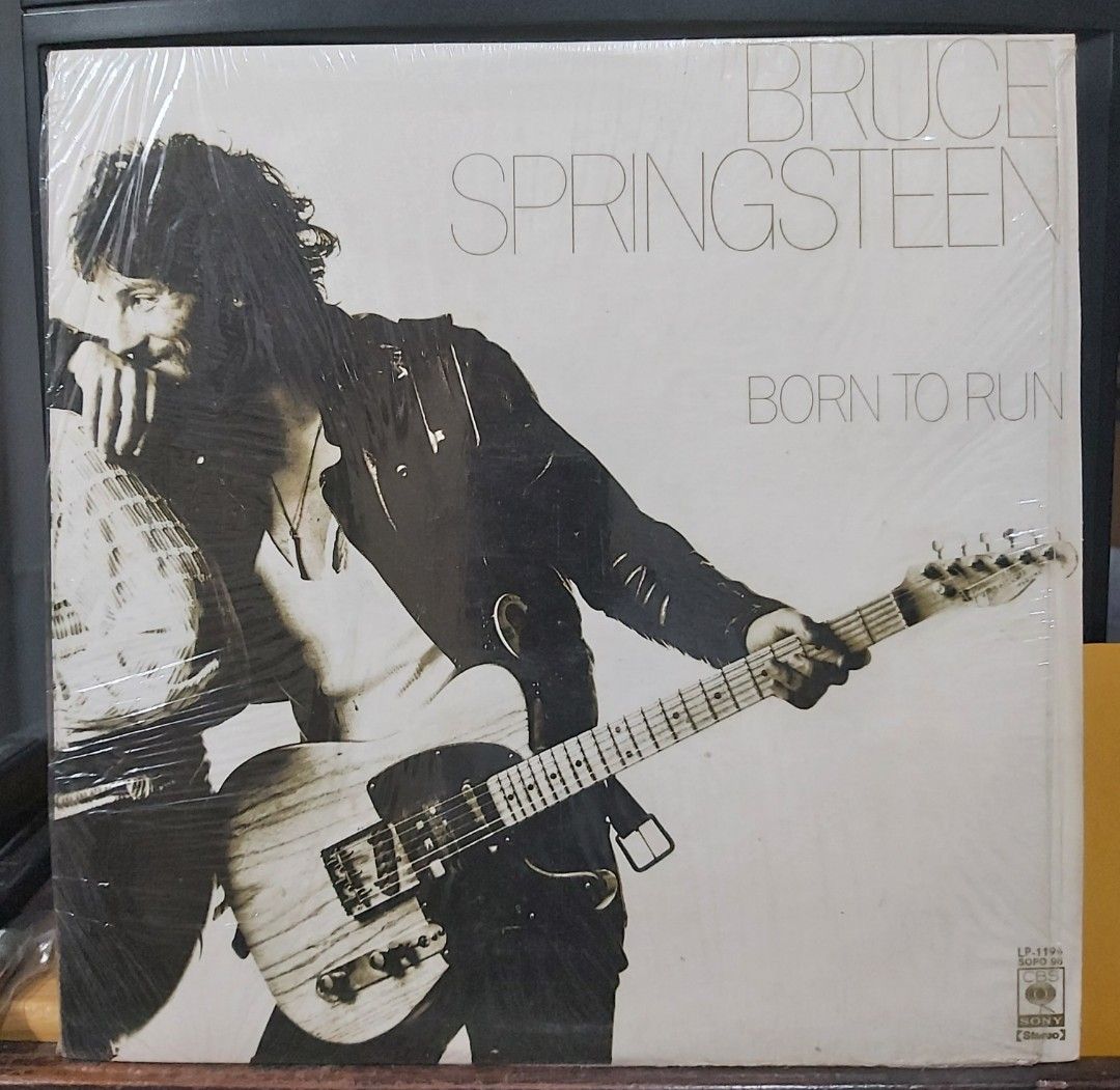 vinyl Bruce Springsteen - Born to Run (open) (Category: Vinyls) located in Antipolo. Submitted by rlt1870 (Listing ID 1461023647, Image 1). Description: record and cover in good condition. light scratches no skips. local vinyl. - Features classic tracks such as 'Thunder Road' and 'Jungleland'. - A fantastic addition to any vinyl collection. - Essential classic rock music. Antipolo Rizal.