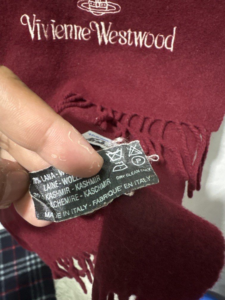 Vivienne Westwood Scarf (Category: Luxury Accessories) located in Tagum. Submitted by zerkinbrylethrift (Listing ID 1461063681, Image 3). Description: .