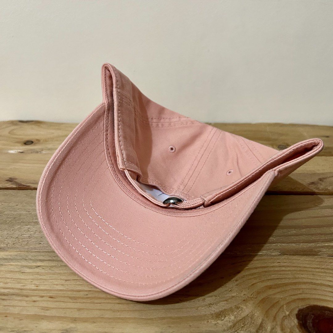 Von Dutch Creep Pink Manchester Cap (Category: Caps & Hats) located in Plaridel. Submitted by hatsandthreadsco. (Listing ID 1461076992, Image 3). Description: Plaridel Bulacan loc Detailed pictures posted 700 only As new condition Adult size | Adjustable .