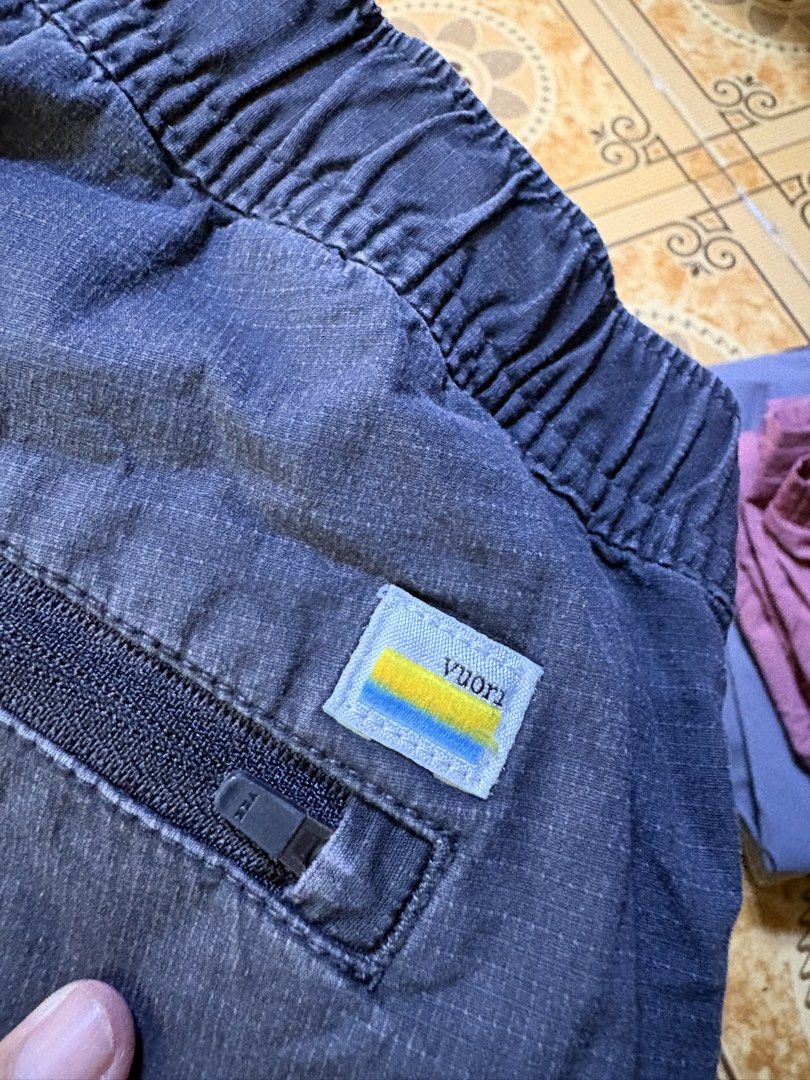 Vouri (Category: Activewear) located in La Trinidad. Submitted by legit.ukayspot (Listing ID 1461026102, Image 3). Description: .