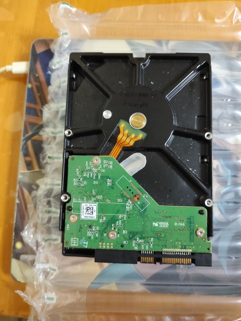 Western Digital 2TB 外置硬碟 WD20EARS （分類：硬碟及儲存器）位於 Hong Kong。 由 www28 提交（商品編號 1460922504，圖片 2）。簡介： WD 2TB 硬碟，型號 WD20EARS。綠標 Caviar Green 系列。2011年製，泰國製造。SATA 介面，64MB Cache 仅適合儲存資料。有興趣請聯絡。。