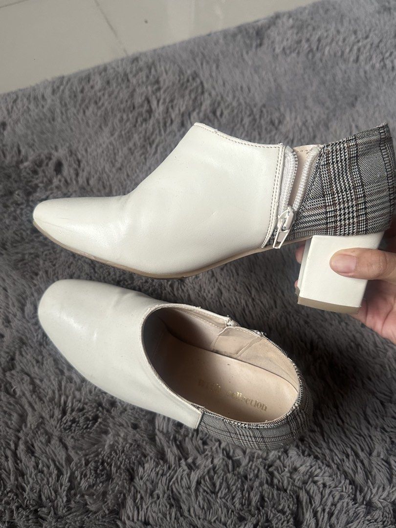 White & Plaid Ankle Boots (Category: Boots) located in Manila. Submitted by mae__________c (Listing ID 1460994997, Image 1). Description: size 8 no issue Sta ana manila.