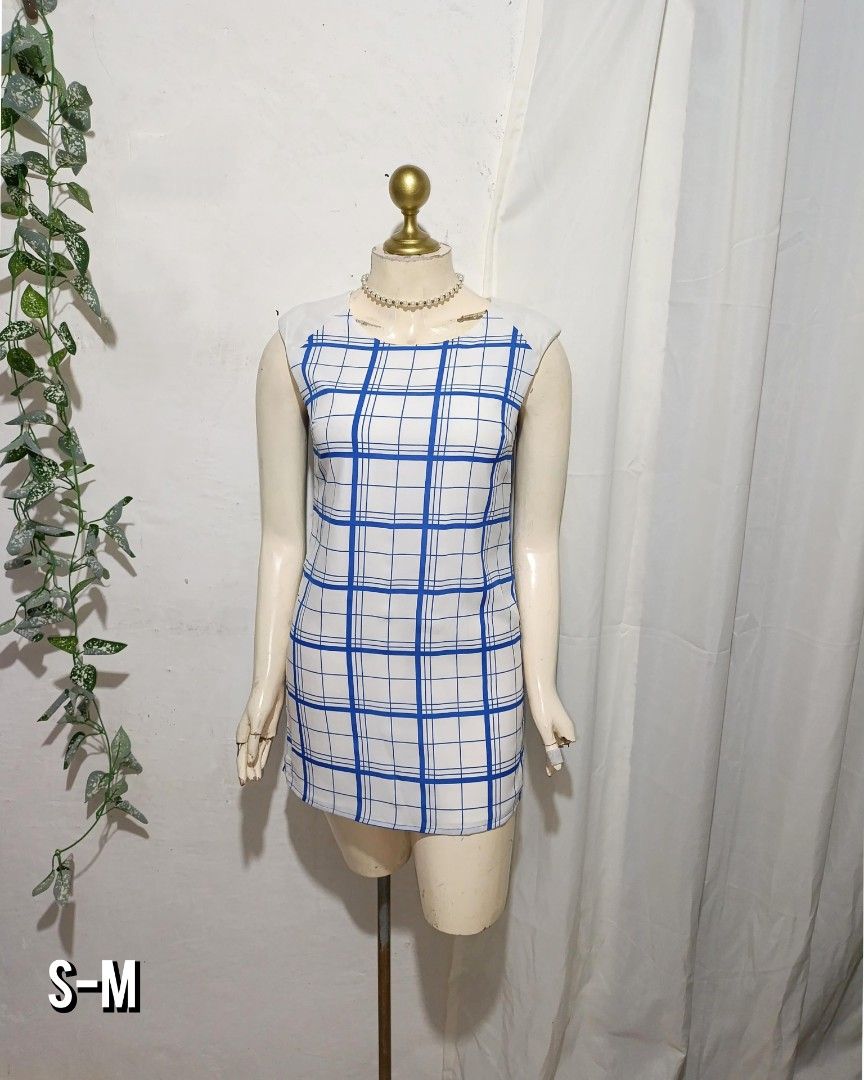 White blue plaid mini dress retro (Category: Dresses) located in Pateros City. Submitted by amj_amj (Listing ID 1460961521, Image 1). Description: .