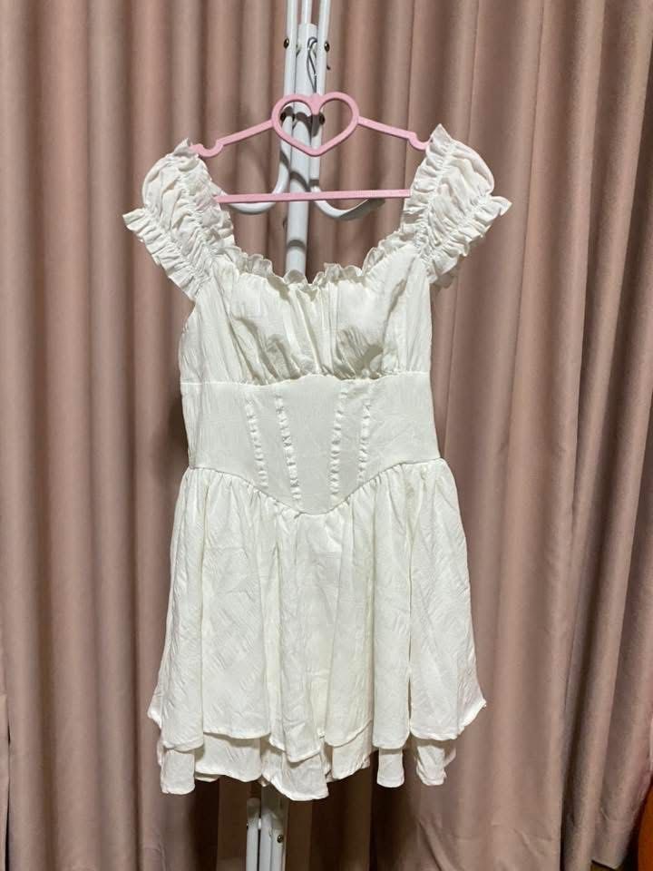 white bustier mini corset look dress (Category: Dresses) located in Manila. Submitted by maggielindemann (Listing ID 1461109828, Image 1). Description: .