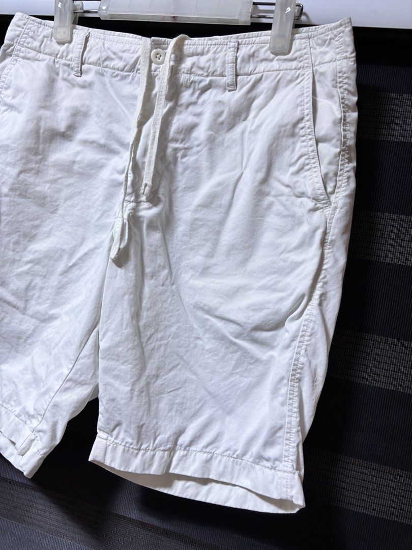 White Chino Shorts with Drawstring Waist (Category: Chinos) located in Pasig City. Submitted by abogadosupremo (Listing ID 1461022630, Image 3). Description: - Comfortable white chino shorts - Adjustable drawstring waist for a perfect fit - Classic five-pocket styling - Ideal for casual wear - Easily pairs with t-shirts or polos - Great for warm weather - 100% Legit and Authentic - Very Good Condition - Color may vary due to lighting - No issue a