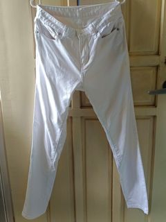 (Category: ) located in . Submitted by erikashoppe (Listing ID 1460968853, Image 1). Description: .