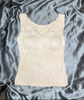 (Category: ) located in . Submitted by bellewii (Listing ID 1461065911, Image 1). Description: .