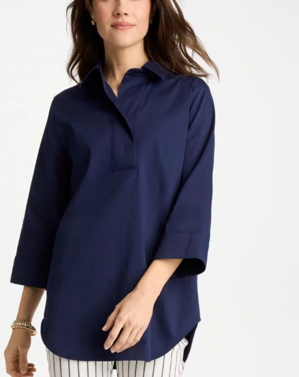 Women's Navy Split Neck Quarter Sleeve Lyocell Blend Modern Elevated Basic Top| SIZE: S-M (Category: Blouses) located in Rizal. Submitted by kakaibafinds (Listing ID 1460940105, Image 1). Description: SIZE: S on tags but can fit up to M BUST:44 inches circumference SLEEVES: 22 inches ( Extended) ARM HOLES:8 " Width,16" Circum LENGTH:27 inches FABRIC COMPO: 70% Lyocell,30% Polyester MEASUREMENTS :are based on tape measure and not the tags. FREE SH