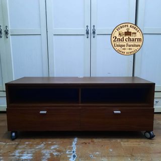 (Category: ) located in . Submitted by ivan_furnitures421 (Listing ID 1460926554, Image 1). Description: .