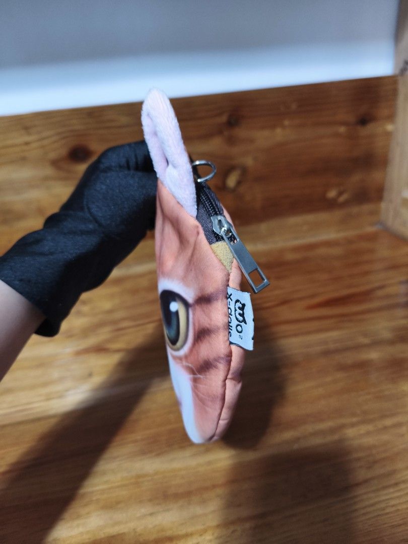Xdolls cat pouch (Category: Purses & Pouches) located in Baguio. Submitted by queenlyne_vintage_rare_finds (Listing ID 1460962571, Image 2). Description: .