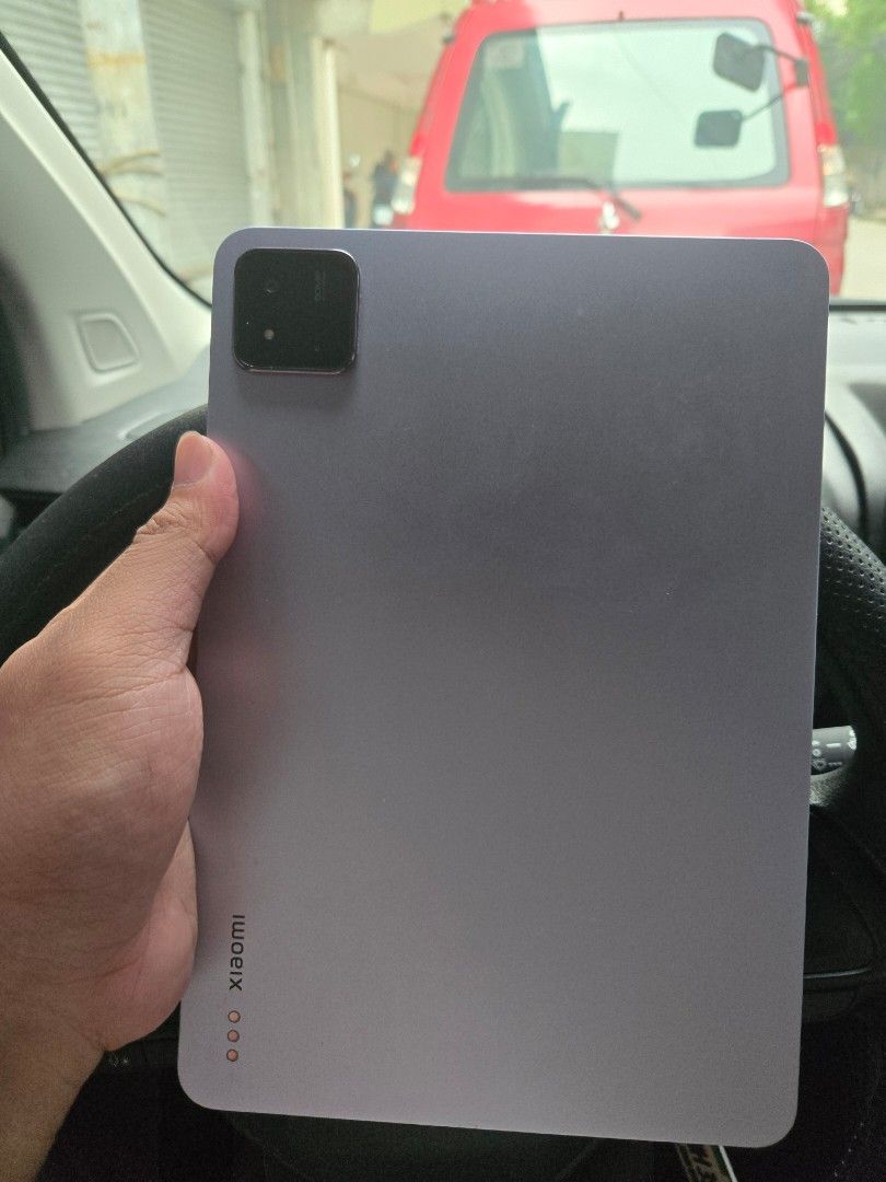Xiaomi pad 7 pro 256gb open for swap (Category: Android) located in Manila. Submitted by mrniceonee (Listing ID 1461093738, Image 2). Description: For sale: Xiaomi Pad 7pro 256gb Complete with box 98% bh. Chinese rom. No issues whatsoever. Rfs need cash also open for swap sa phone..