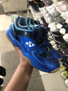 (Category: ) located in . Submitted by thriftkicks3 (Listing ID 1460992360, Image 1). Description: .