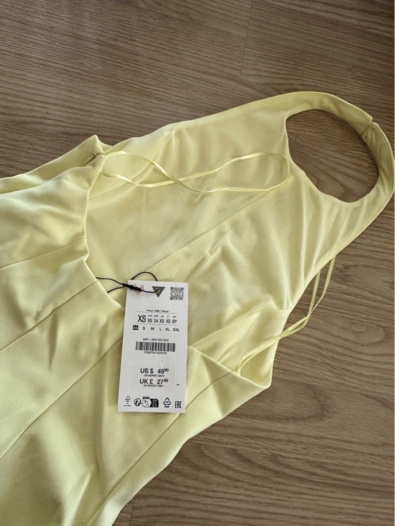 ZARA | Peplum Halter Top - XS (Category: Sleeveless) located in Roxas City. Submitted by elliesuite (Listing ID 1461008579, Image 3). Description: Read: LAST PRICE POSTED ‼️ NO WHEN WORN ‼️ NO MEASUREMENTS Brand New with Tags Size: XS Fits XS-S frames 32-34 bust size So cute in actual! SF c/o Buyer. (JRS Express ONLY ₱150) No grab/lala (not from the Metro) All sales are final. No REFUND. No return / exchange. .