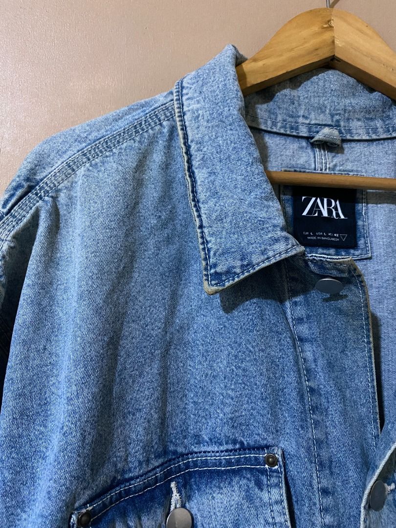 Zara Denim Heavy Jacket (Category: Coats, Jackets and Outerwear) located in Cadiz. Submitted by thespotcdz (Listing ID 1461000414, Image 3). Description: Nasa picture po nakasulat ang mga detalye. Salamat! Nasa picture po nakasulat ang mga detalye. Salamat! Nasa picture po nakasulat ang mga detalye. Salamat! .