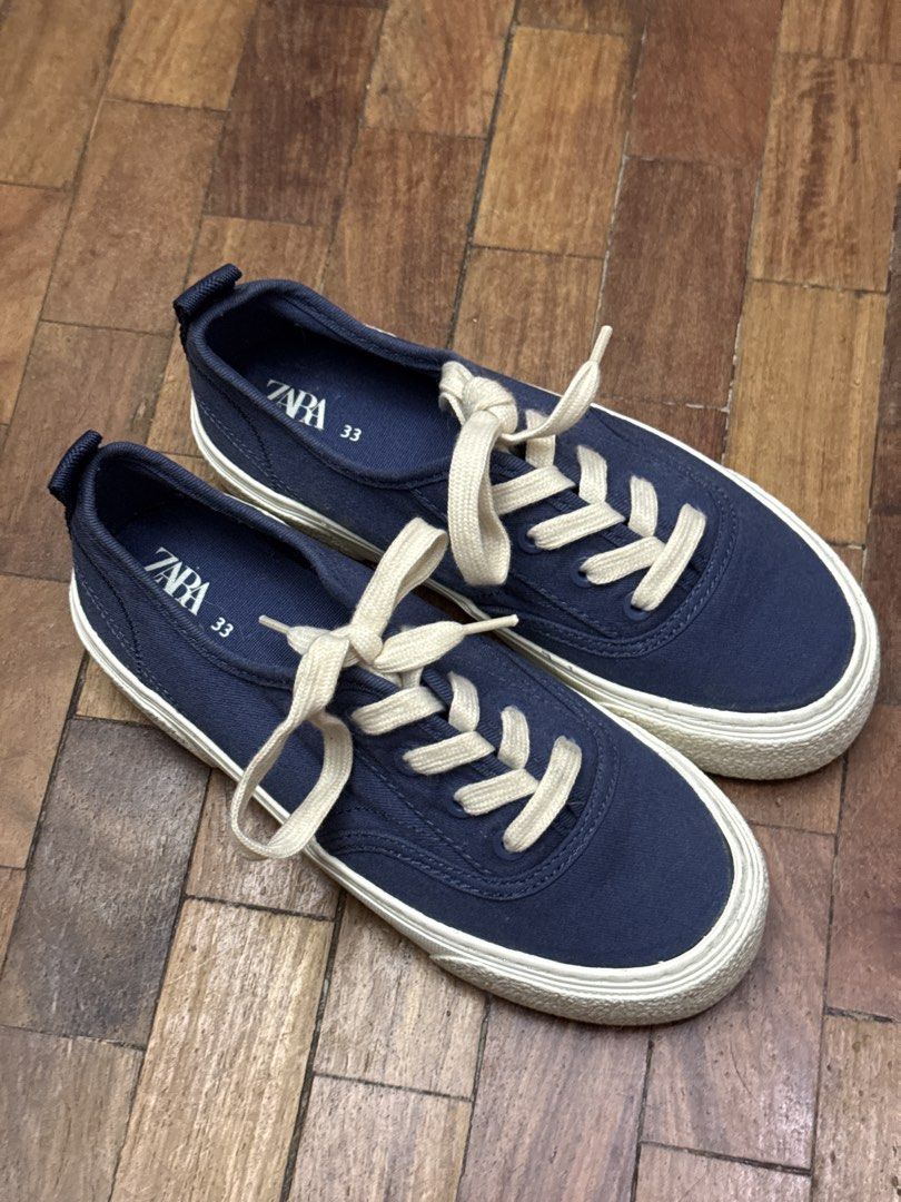 Zara Denim Platform Sneakers Shoes 33 (Category: Babies & Kids Fashion) located in Angeles City. Submitted by holyfabclothing (Listing ID 1460948975, Image 1). Description: 21cm insole Worn once.