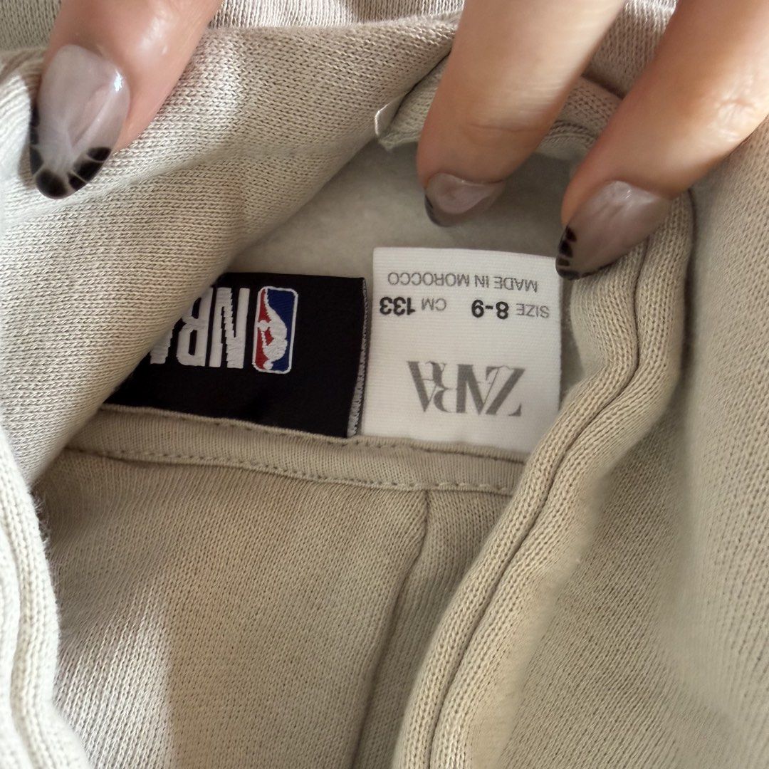Zara NBA hoodie (Category: Babies & Kids Fashion) located in Quezon City. Submitted by shyllemercado (Listing ID 1460933671, Image 2). Description: .