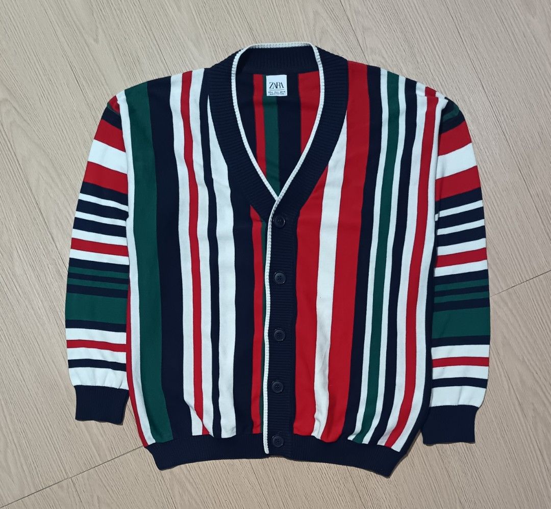 ZARA STRIPED CARDIGAN (Category: Activewear) located in Cavite. Submitted by marcuz.lifestyle (Listing ID 1461072215, Image 2). Description: SIZE:MEDIUM ON TAG WIDTH:21.5 LENGTH:27 EXCELLENT CONDITION NO ISSUE COLOR RATE:10/10 MOP:GCASH DELIVERY COURIER:JNT LOCATION:IMUS CAVITE.