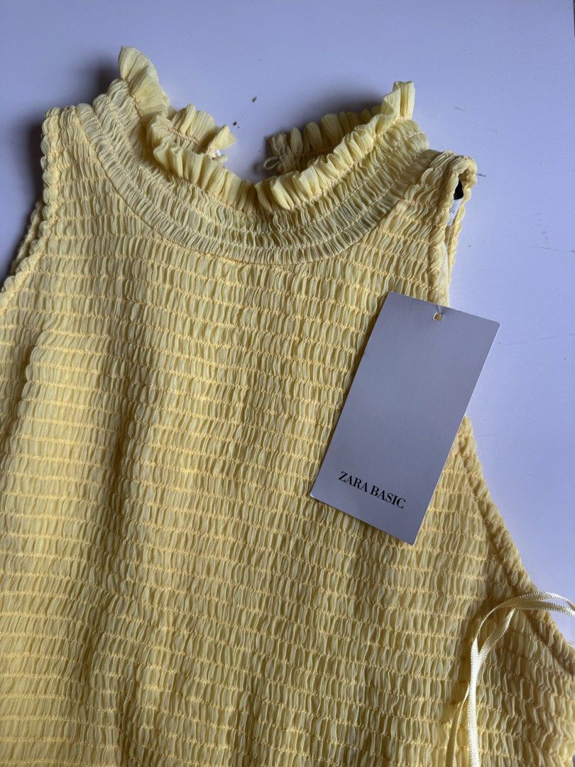 Zara Yellow Midi Dress (Category: Dresses) located in Santa Rosa. Submitted by meldeclutters (Listing ID 1461053816, Image 2). Description: Zara Yellow Midi Dress Small Brand New with Tags.