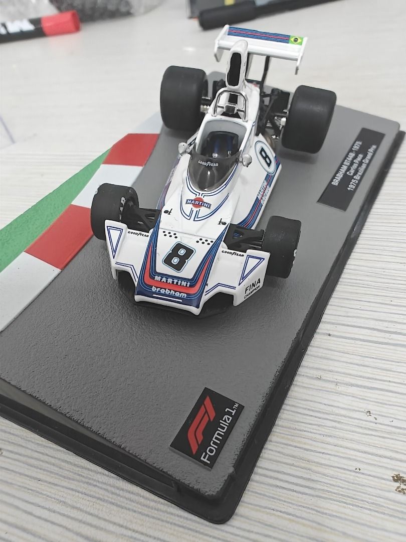 1/43，汽車模型，IXO，1975年Brabham BT44B，馬天尼涂裝，F （分類：其他）位於 Hong Kong。 由 linjerry777 提交（商品編號 1461276326，圖片 3）。簡介： 1/43，汽車模型，IXO，1975年Brabham BT44B，馬天尼涂裝，F1方程式賽車。合金模型 實物拍攝 所見即所得 現貨可直拍 粉絲包普通郵 發貨后不退不換 品牌：IXO 成色：全新未拼裝 玩具類型：金屬玩具 包裝盒：全新無瑕疵 。