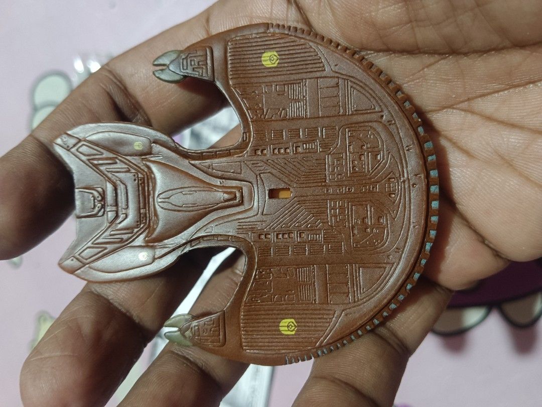 2003 ppc furuta star trek space ship (Category: Vintage Collectibles) located in Pasig City. Submitted by rednaxela_rich (Listing ID 1461226381, Image 3). Description: 2003ppc furuta star trek space ship -ferengi marauder.