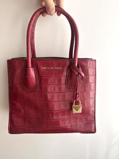 （分類：）位於 。 由 KaryCheung 提交（商品編號 1461201427，圖片 1）。簡介： 。