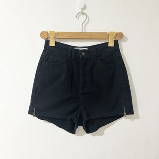 (Category: ) located in . Submitted by shop_qrated (Listing ID 1461286528, Image 1). Description: .