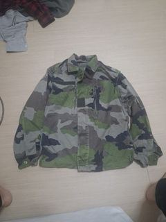 （分類：）位於 。 由 kurtwong1983 提交（商品編號 1461292733，圖片 1）。簡介： 。